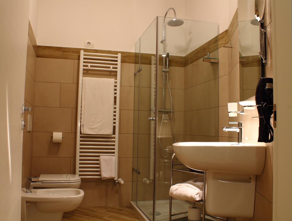 Bhl Boutique Rooms Λενιάνο Δωμάτιο φωτογραφία